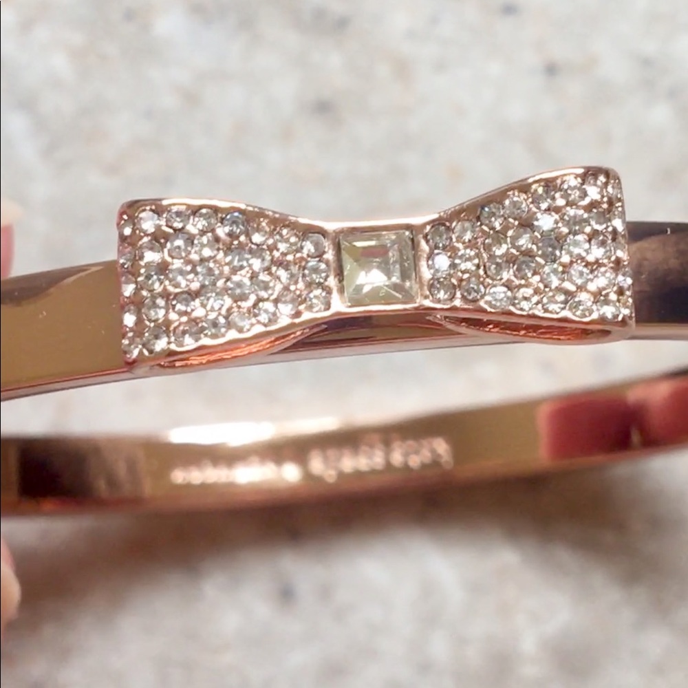 Gorgeous NWOT kate spade sparkling bow bracelet! - Picture 2 of 6